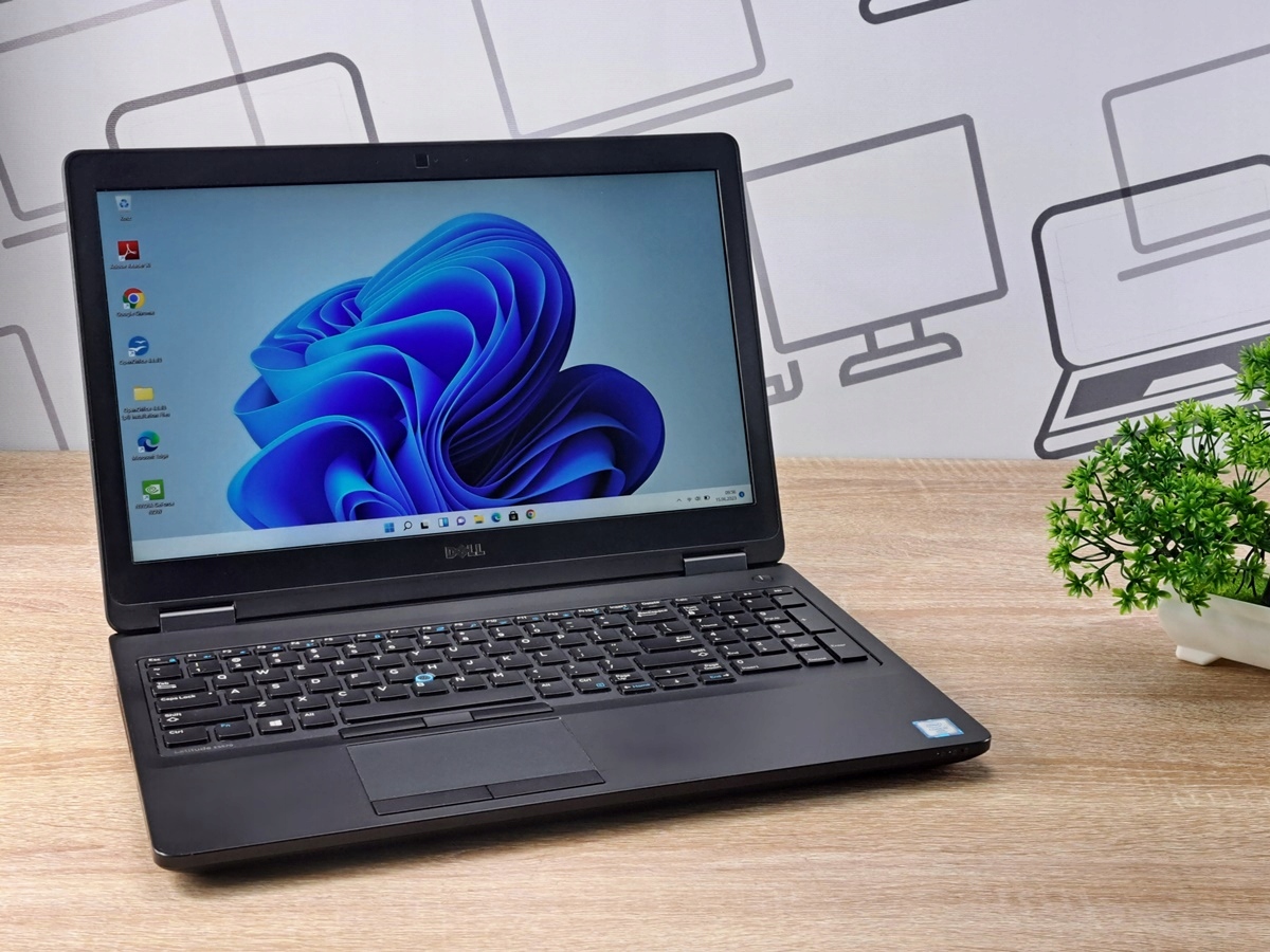 Ultrabook Dell Latitude 15,6" i5 32GB 2TB SSD W10 - obrazek 2