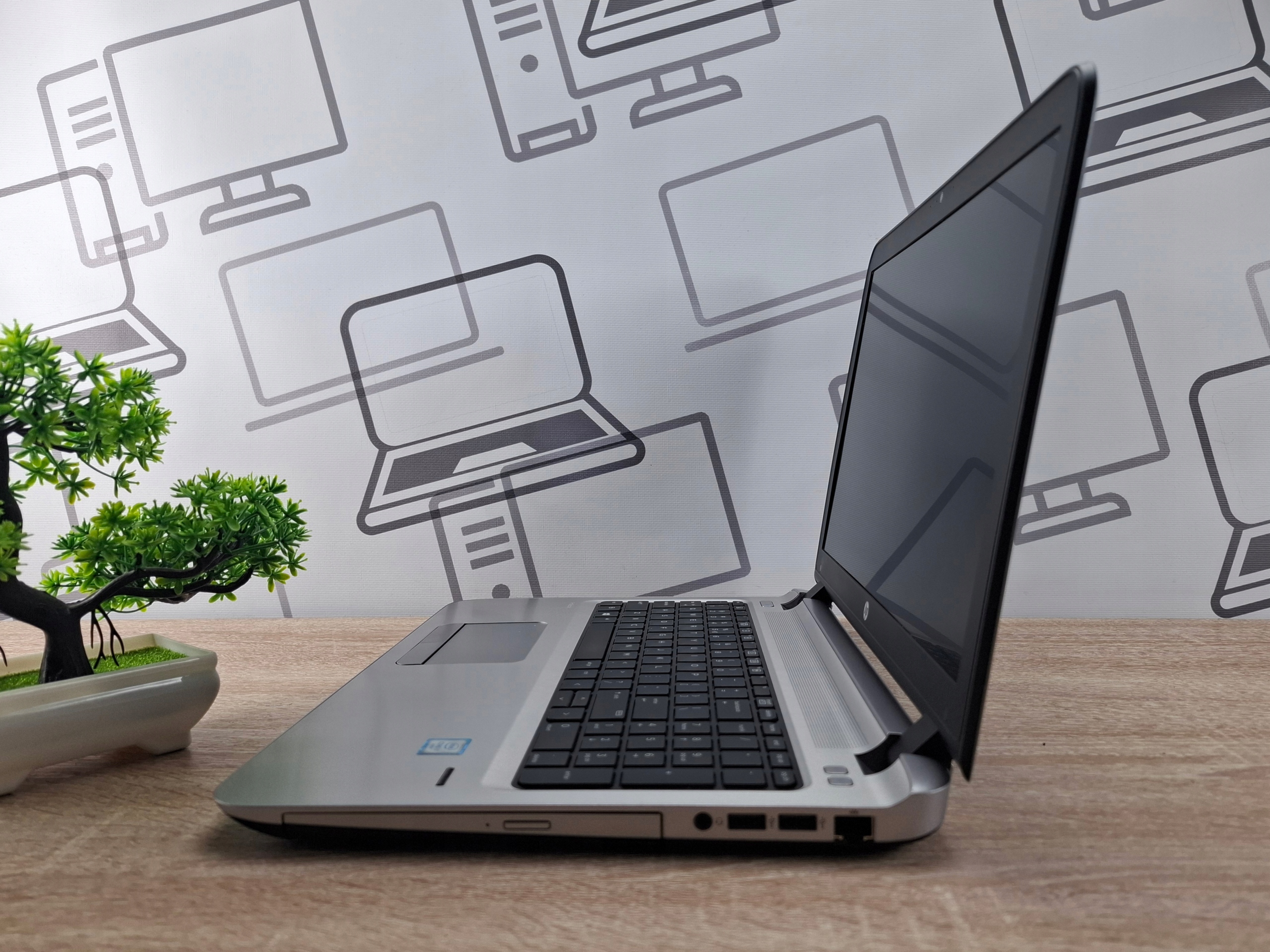 HP ProBook 450 G3 i7-6500U 8GB 256GB SSD 15,6" FullHD HDMI WIN11 - obrazek 6