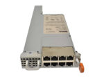 Moduł I/O Dell z ośmioma portami RJ45 z przodu i złączem krawędziowym z tyłu, obudowa metalowa z pomarańczową dźwignią wysuwu.