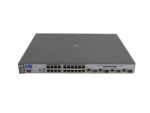 Przedni panel switcha HP ProCurve 2824 z dwoma rzędami portów RJ45 i czterema portami combo SFP.