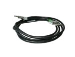 Zwinięty czarny kabel Molex PCIe x8 z dwoma złączami krawędziowymi na końcach, jedno z zielonym oznaczeniem.