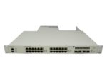Switch Alcatel-Lucent 6855-24 pod kątem z przodu, widoczne rzędy portów RJ45, sloty combo SFP i uszy montażowe do szafy rack