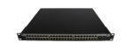 Przedni panel switcha Enterasys z rzędami portów RJ45 i uszami montażowymi do szafy rack, obudowa czarna.