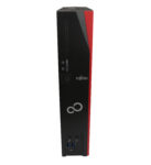 Przód i bok obudowy Fujitsu FUTRO S920 z czarno-czerwonym panelem, widoczny przycisk zasilania i porty USB.