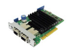 Karta sieciowa HP 561FLR-T z czarnym radiatorem i dwoma portami RJ45, widok pod kątem na złącze PCI-Express.