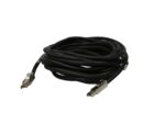 Zwinięty w luźne pętle długi czarny kabel EMC HSSDC2 z metalowymi wtyczkami na obu końcach.