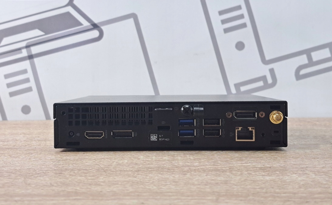 Tylny panel komputera Dell Micro z portami HDMI, DisplayPort, USB, złączem sieciowym RJ45 i anteną WiFi.