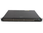 Przedni panel switcha HPE z dwoma rzędami portów RJ45 oraz czterema slotami SFP+ i uszami montażowymi po bokach.
