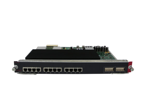 Moduł Cisco Catalyst z boku, widoczny rząd 12 portów RJ45 oraz dwa dodatkowe porty SFP z prawej strony.