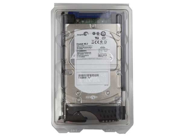 Dysk twardy Seagate 450GB w niebieskiej ramce montażowej Dell EMC, widoczny w przezroczystym opakowaniu ochronnym.