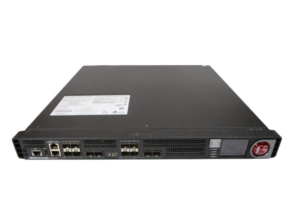 Przedni panel urządzenia F5 BIG-IP w obudowie rack 1U z portami sieciowymi, diodami i czerwonym przełącznikiem zasilania z boku.