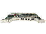 Karta modułu Cisco AIC-I widoczna pod kątem z boku, z rzędem portów RJ45 i widocznymi elementami płyty PCB.