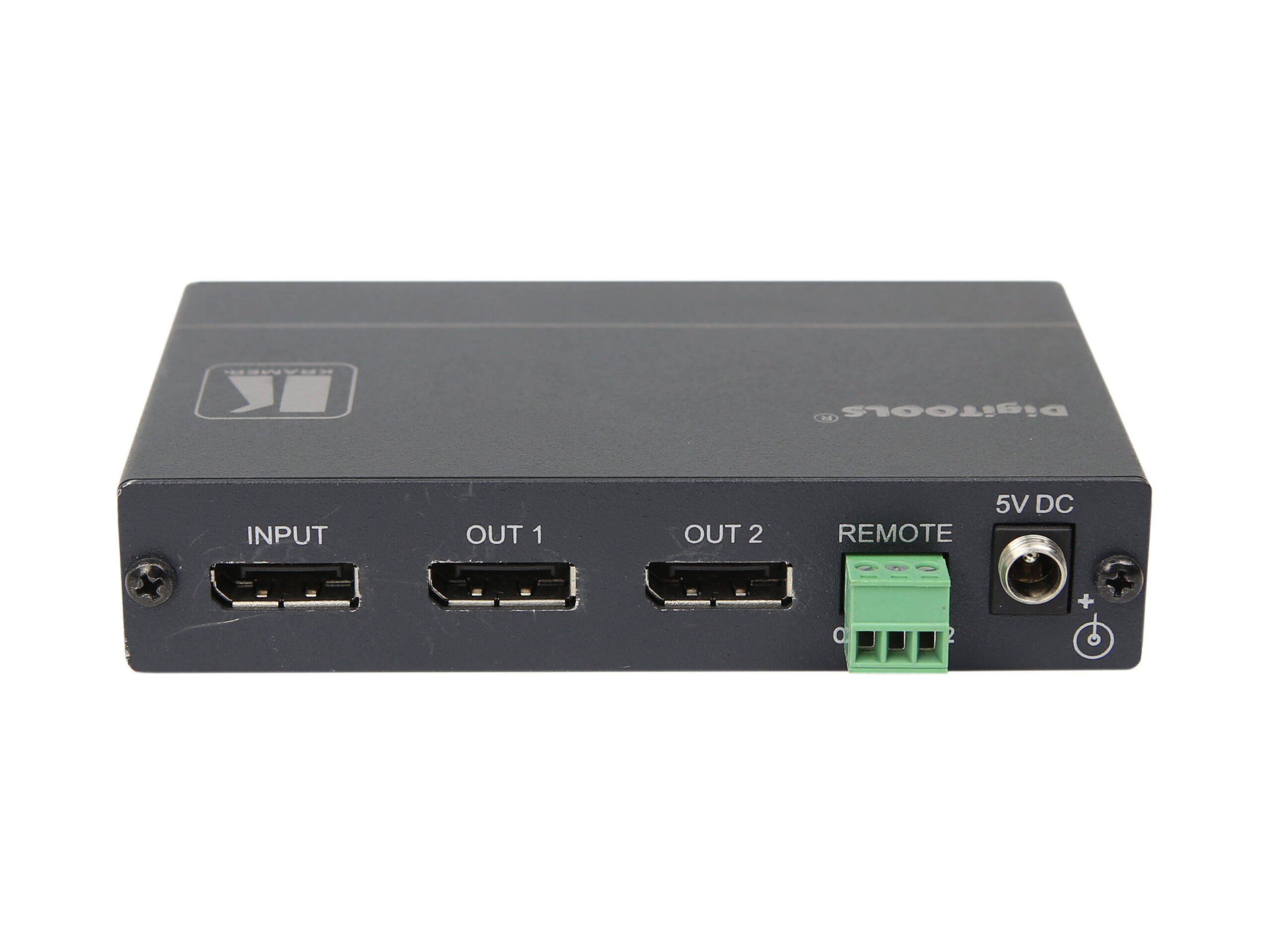 Przedni panel przełącznika Kramer z portami DisplayPort INPUT, OUT 1, OUT 2, złączem REMOTE i gniazdem zasilania 5V DC.