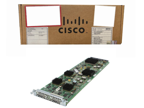 Kartonowe pudełko Cisco z etykietami oraz poniżej moduł audio na płycie z portami RJ45 i zieloną obudową elektroniki.
