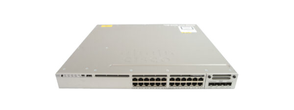 Przód switcha Cisco Catalyst 3850 z 24 portami RJ45 PoE+ i rzędem diod stanu nad portami.