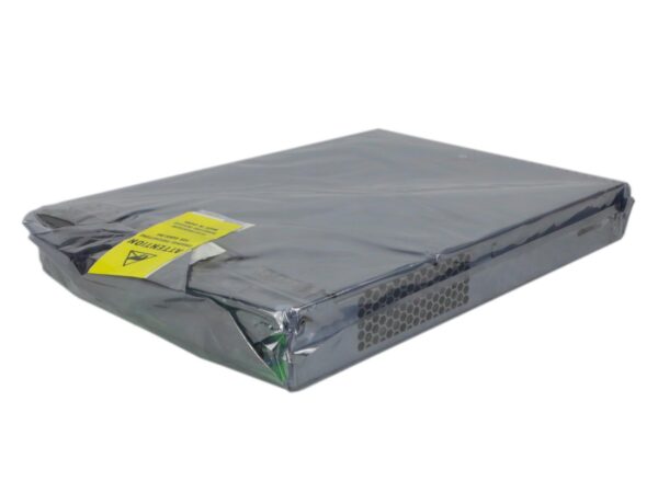 Kontroler storage w szarej torebce antystatycznej z żółtą naklejką ostrzegawczą, widoczny bok z otworami wentylacyjnymi.