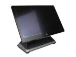 Terminal POS NCR CX7 all-in-one z czarną obudową na podstawie, widok z przodu pod kątem, ekran wyłączony.