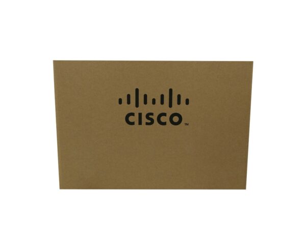 Zamknięte tekturowe pudełko w kolorze brązowym z czarnym logo Cisco na wieku.