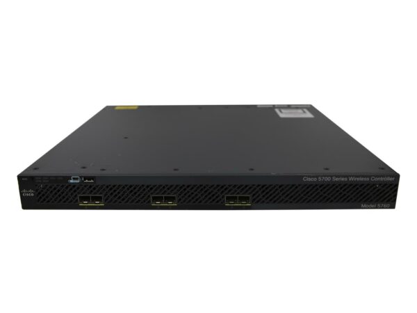 Przedni panel kontrolera Cisco 5760 z rzędem portów sieciowych i naklejkami identyfikacyjnymi, obudowa w czarnej metalowej ramie.