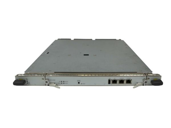 Moduł Juniper SCB-MX960 z przodu, widoczne dwa porty RJ45, port konsoli i uszy montażowe z zatrzaskami po bokach.