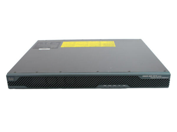 Przedni panel firewalla Cisco ASA 5510 z rzędem diod stanu i wentylacyjnymi otworami, obudowa w typowej szarości rack.