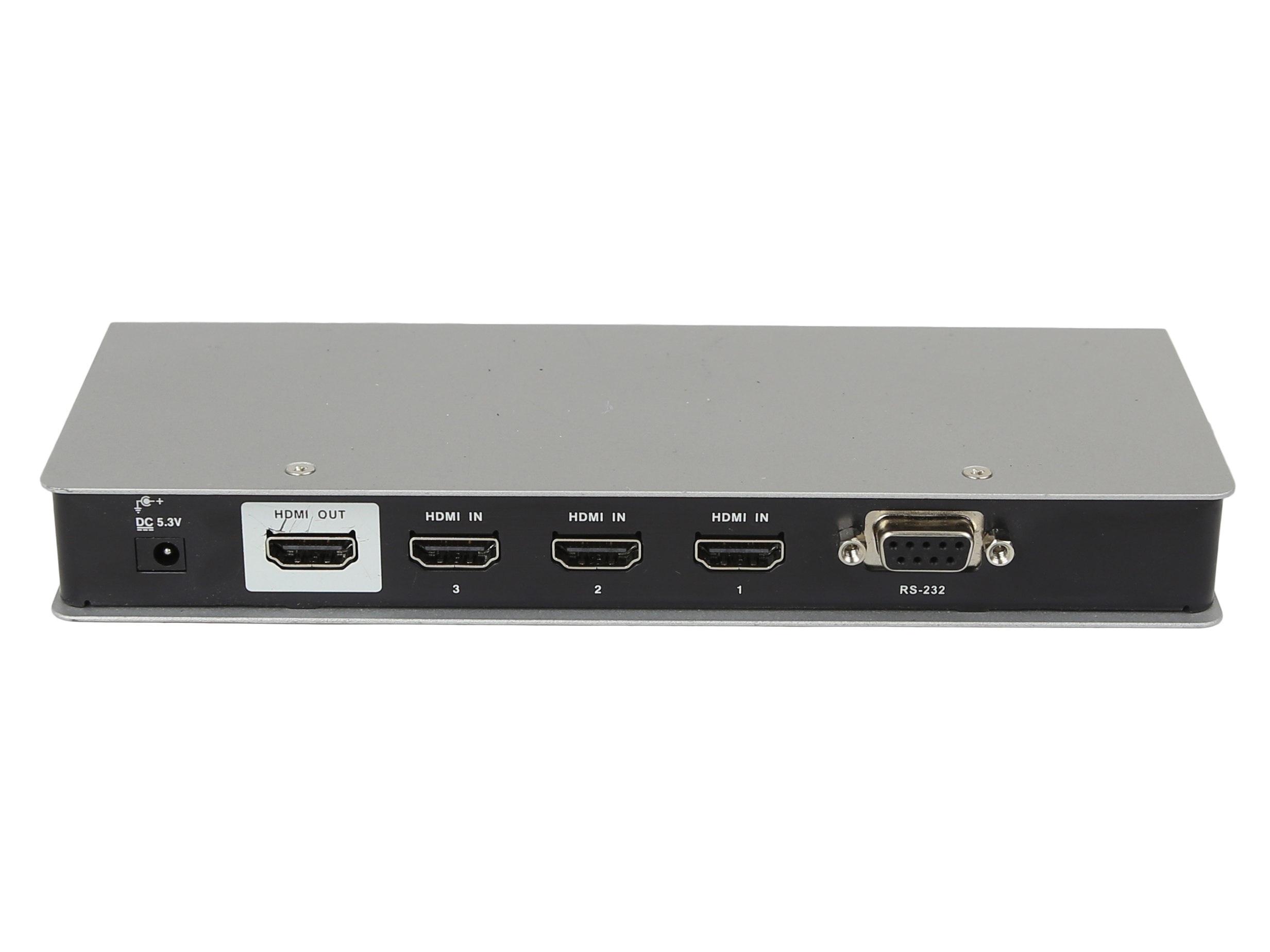 Tylny panel przełącznika Aten VS481A z gniazdem zasilania, portem HDMI OUT, trzema wejściami HDMI i złączem RS-232.