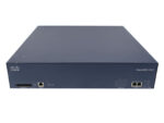 Przedni panel mostka Cisco MCU 4520 z gniazdem kart, portami sieciowymi i diodami stanu, obudowa bez widocznych uszkodzeń.