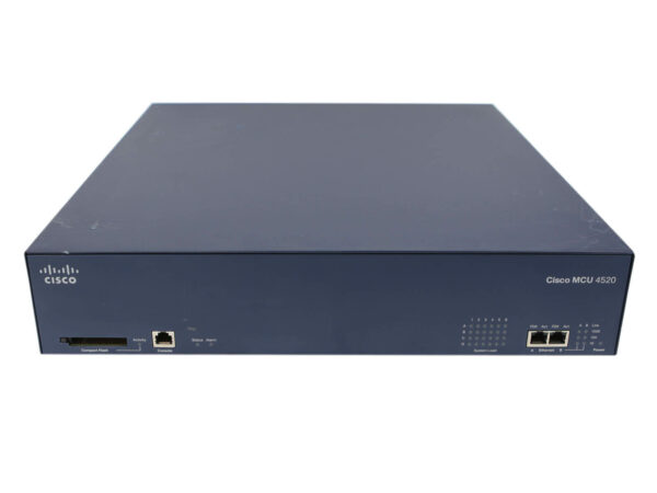 Przedni panel mostka Cisco MCU 4520 z gniazdem kart, portami sieciowymi i diodami stanu, obudowa bez widocznych uszkodzeń.