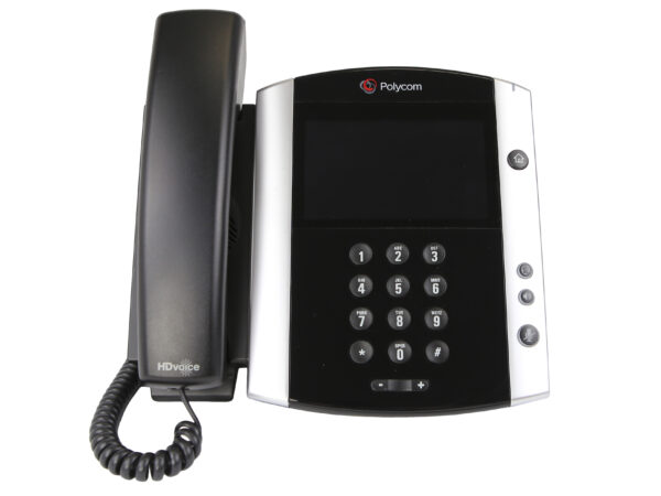 Telefon Polycom VVX601 widziany od przodu z klawiaturą numeryczną, słuchawką na widełkach i ciemnym wyłączonym ekranem dotykowym.