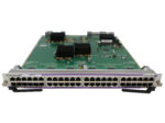 Karta liniowa Alcatel-Lucent z 48 portami RJ45 w czterech rzędach, płytka elektroniczna widoczna z góry.