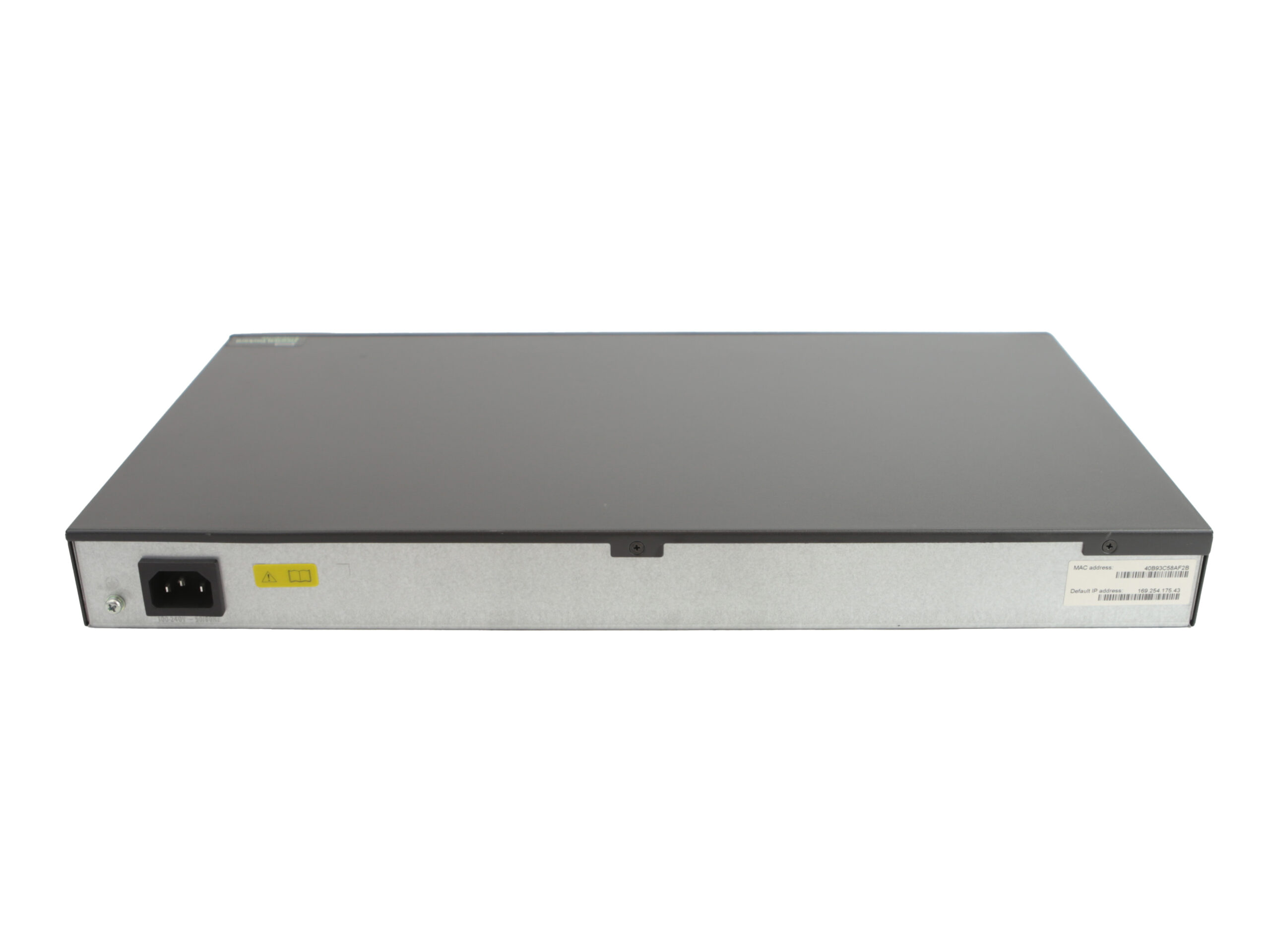 Tylny panel switcha HPE z gniazdem zasilania i naklejką znamionową, obudowa bez widocznych portów sieciowych.