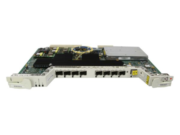 Karta modułu Cisco z rzędem ośmiu portów RJ45 na przedniej wnęce i widocznymi układami elektronicznymi na płycie.