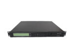 Przedni panel dekodera Harmonic ProView 8130 w obudowie rack 1U, z wyświetlaczem LCD i rzędem przycisków po prawej stronie.