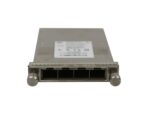 Moduł Cisco CFP z czterema portami SFP+ widoczny od przodu, metalowa obudowa z pokrętłami mocującymi po bokach.