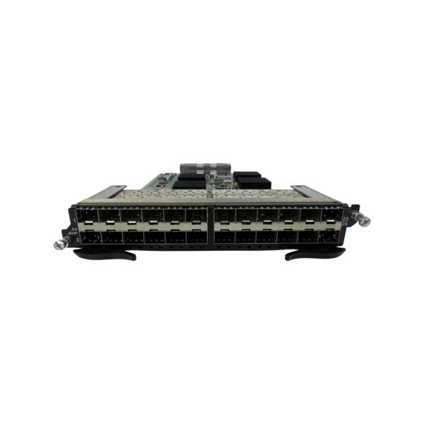 Moduł Brocade SX-424F z widocznym rzędem 24 slotów SFP na przednim panelu, obudowa lekko zarysowana.