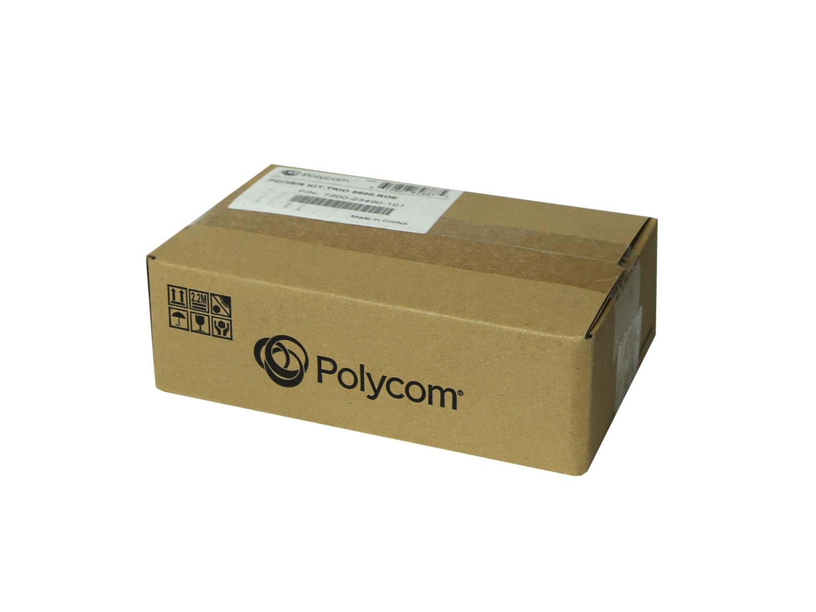 Zamknięte pudełko kartonowe z logo Polycom i naklejką z danymi produktu na wierzchu.