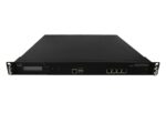 Przedni panel serwera Cisco w obudowie rack 1U z wyświetlaczem LCD, dwoma portami USB i czterema portami sieciowymi.