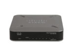 Przód switcha Cisco SG100D-08 z ośmioma portami RJ45, diodami LED i logo Cisco na górnej pokrywie.