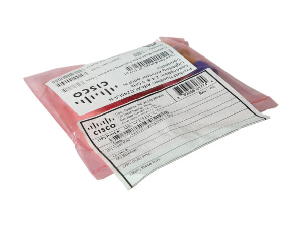 Zafoliowany odgromnik Cisco w antystatycznej torebce z czerwonym paskiem i naklejką z etykietą produktu.