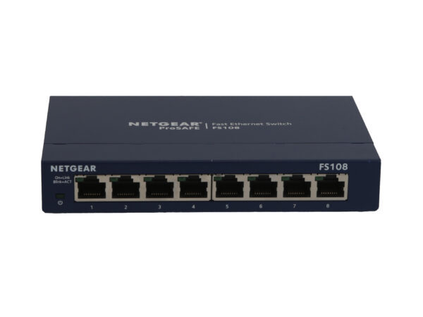 Przedni panel switcha Netgear FS108 z ośmioma portami RJ45 i diodami LED, obudowa w kolorze grafitowym.