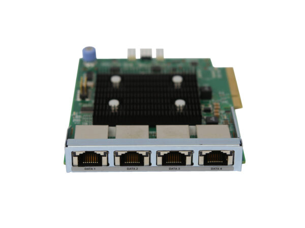 Karta sieciowa mLOM z czterema portami RJ45, widoczny czarny radiator i złącze PCIe krawędziowe od góry.