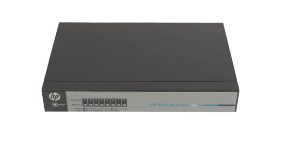 Przedni panel switcha HP 1410-8G z ośmioma portami RJ45 i diodami statusu, obudowa widziana pod kątem z góry.