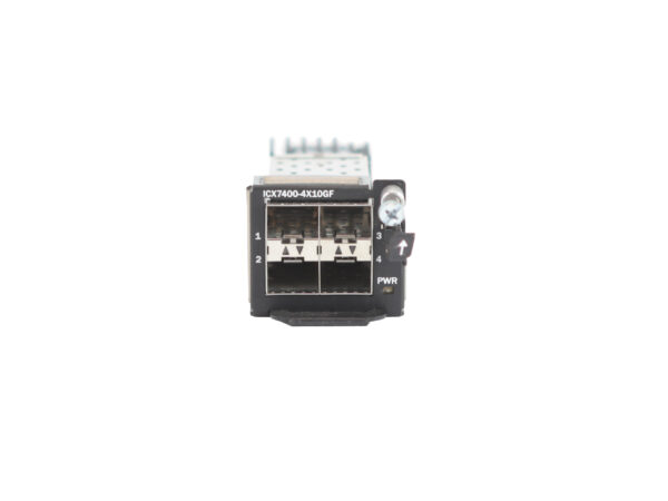 Moduł Brocade ICX7400-4X10GF z czterema gniazdami SFP+ widoczny w zbliżeniu z przodu, obudowa czarna.