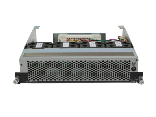 Moduł wentylatorowy Cisco N3K-C3048-FAN-B z widocznymi czterema wiatrakami i uchwytami montażowymi po bokach.
