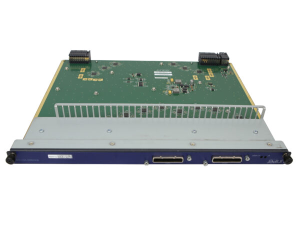 Moduł Juniper EX4500-VC1-128G z widoczną odkrytą płytą elektroniczną i dwoma złączami z przodu obudowy.