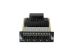 Moduł rozszerzeń Brocade FCX-4XG z czterema portami SFP+ widoczny od przodu, na białym tle.