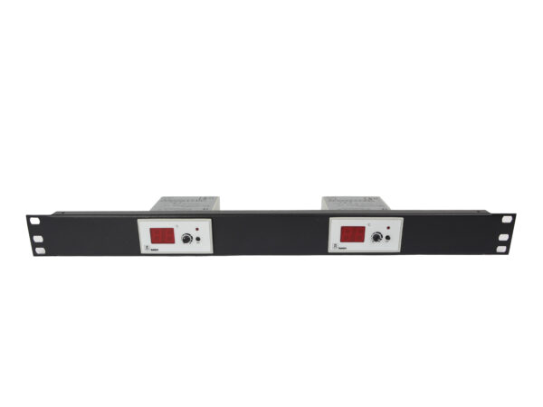 Panel rackowy 1U z dwoma modułami temperatury Knürr, każdy z czerwonym wyświetlaczem cyfrowym i przyciskami.