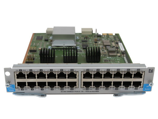 Moduł rozszerzeń HP zl z 24 portami RJ45 widoczny od góry, z odsłoniętą płytą główną i radiatorem powyżej portów