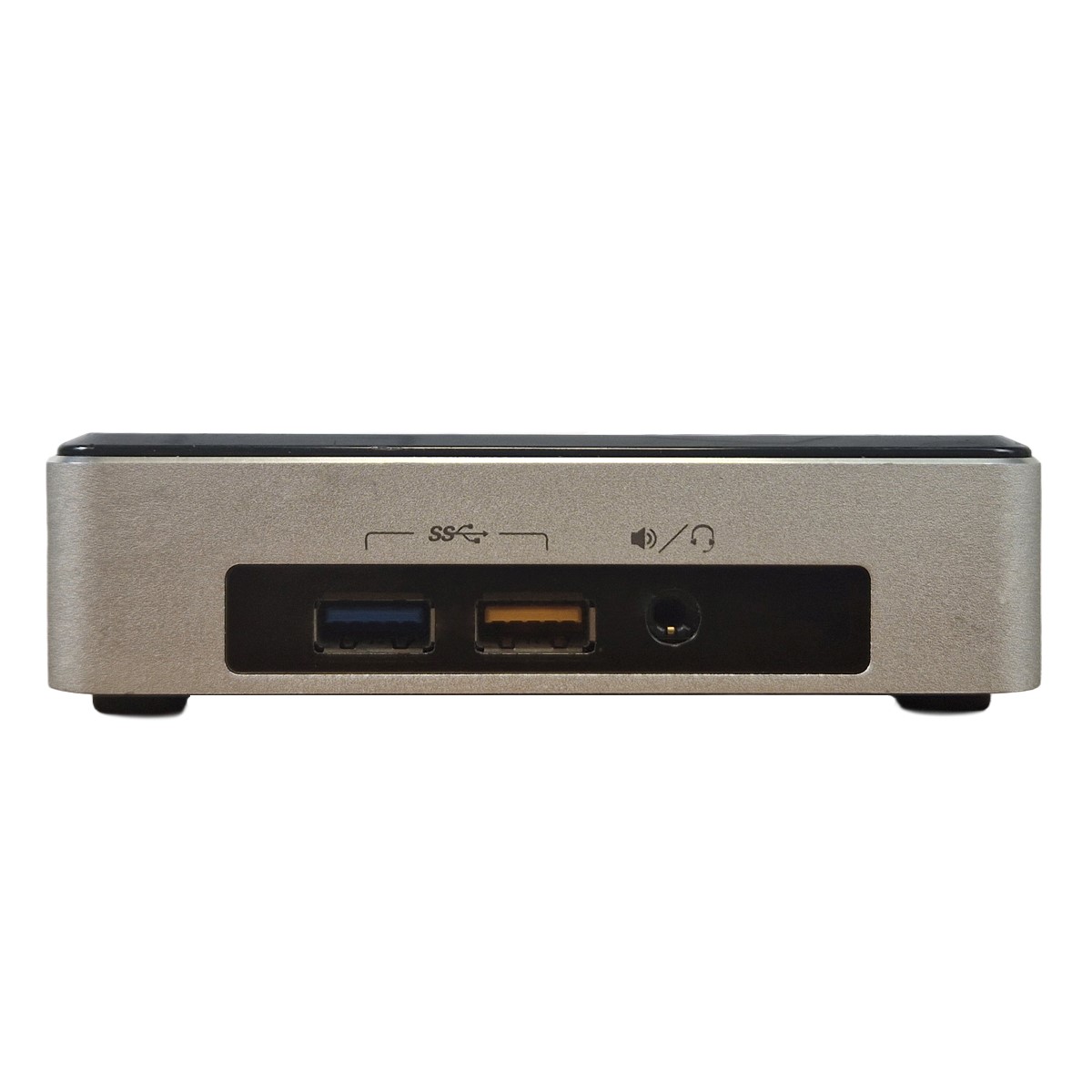 Przedni panel komputera Intel NUC z dwoma portami USB i gniazdem słuchawkowym, obudowa w kolorze szarym