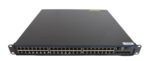 Przedni panel switcha 3Com z rzędami portów RJ45, czterema slotami combo i uszami montażowymi po bokach.